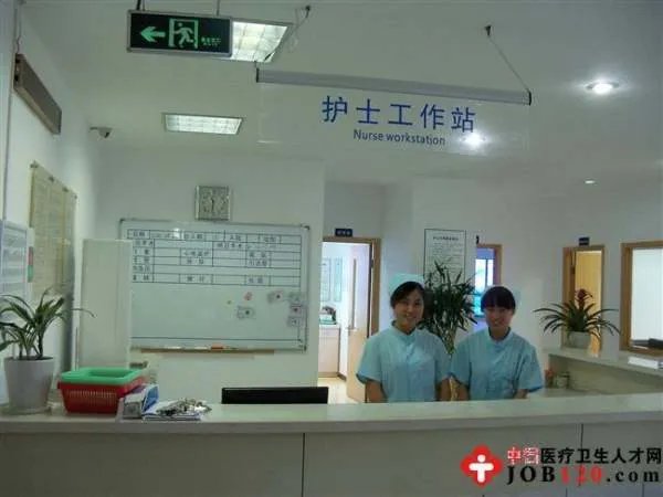 万行医疗卫生人才网的服务