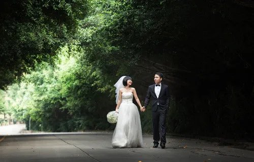 南山婚纱摄影推荐 拍婚纱照可以先拍后付钱吗