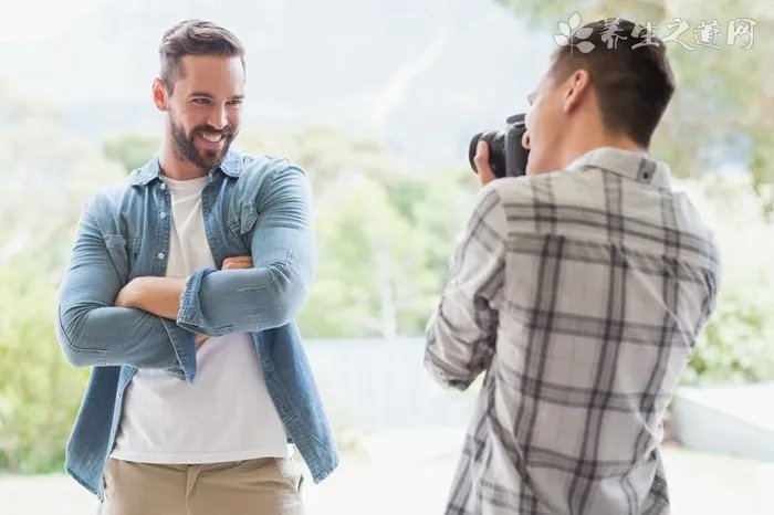 初学者练瑜伽砖入门更快