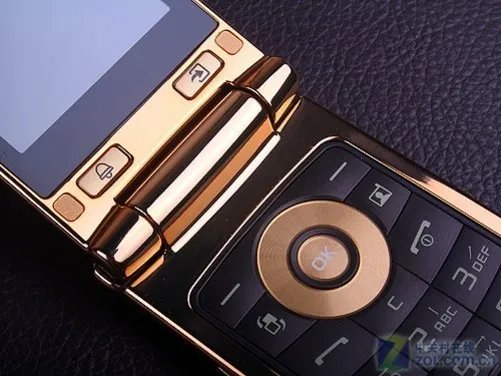 臻金经典延续 奢华风范三星S6888评测