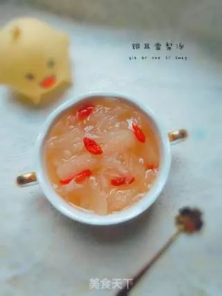 银耳雪梨汤