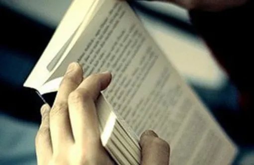 余尝谓读书有三到,谓心到、眼到、口到的意思？