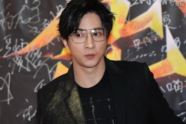 薛之谦说的主持人是谁 张大大骂薛之谦？