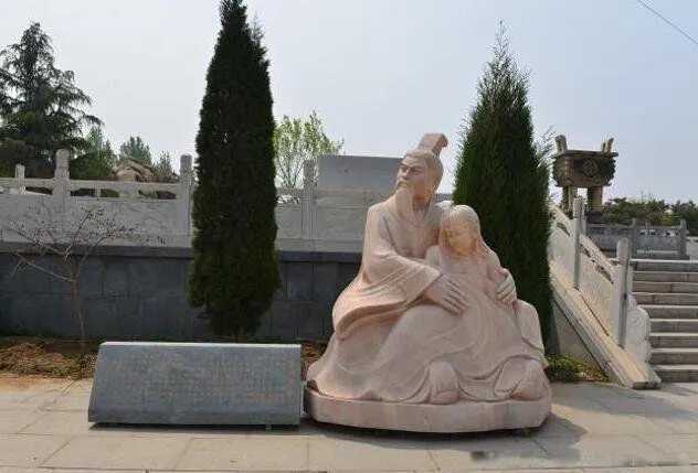 柳下惠坐怀不乱的典故 是什么人物坐怀不乱是啥意思