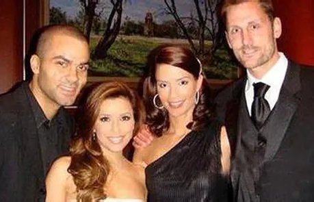 巴里的老婆他和帕克姐弟恋  这就是臭名昭著的“盗嫂门”