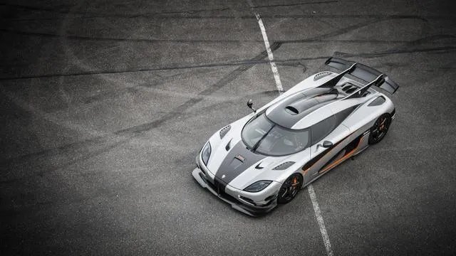 柯尼塞格CCR怎么样？