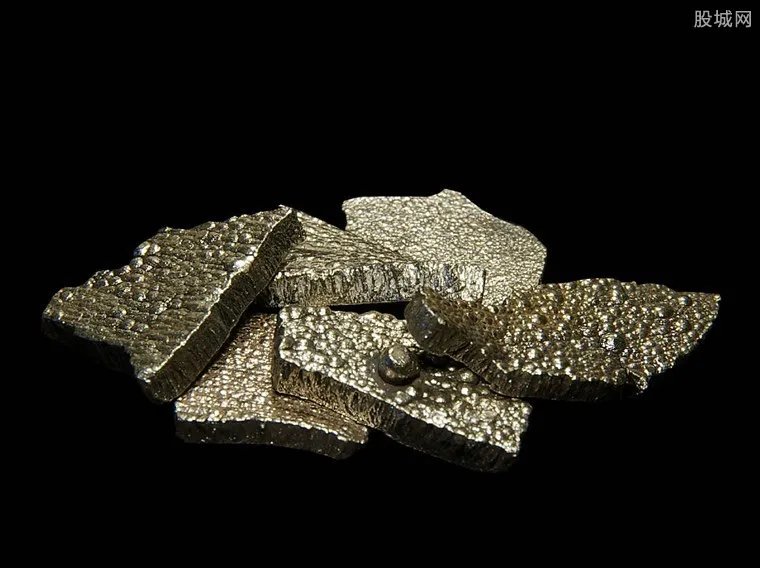 钴价格最新消息 钴价格走势凌厉保持高位震荡