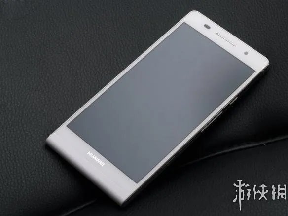 放在兜里都容易折弯了 最薄十大旗舰手机你有吗？