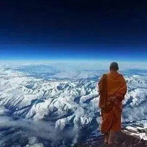 对联：月落和尚青山去，下联如何对？