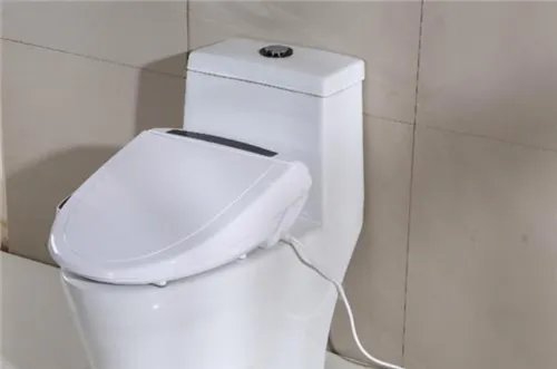 马桶盖板怎么拆