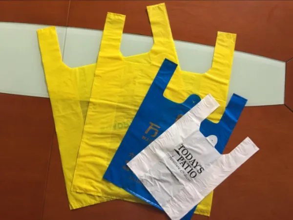 塑料袋和纸袋哪个更环保？