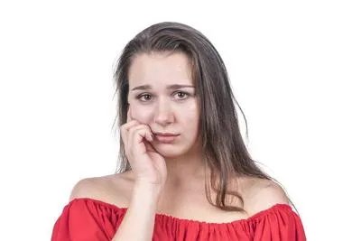 半边脸肿是怎么回事