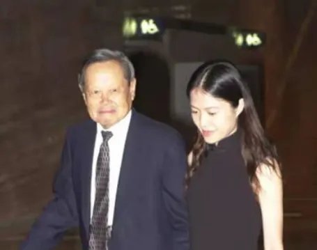 杨振宁和翁帆为何一直不要孩子？