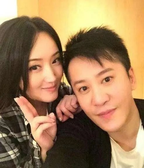 网传鲍国安之子和杨钰莹是怎么回事？