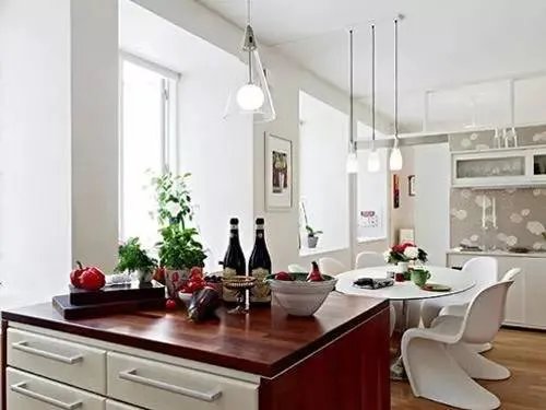 客厅吊灯效果图 用光线来装点客厅