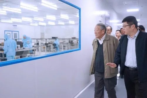 中国工程院院士郭桂蓉一行莅临湖南大科