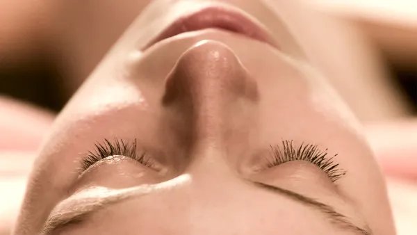 用白醋洗脸有什么好处？用白醋洗脸有哪些益处