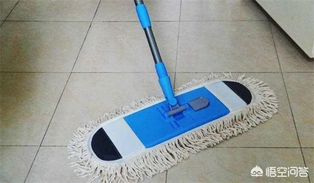 用什么拖地最干净？
