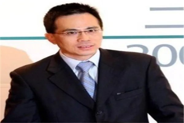 中国顶级富二代排行榜：杨惠妍上榜，他被称为现代儒商