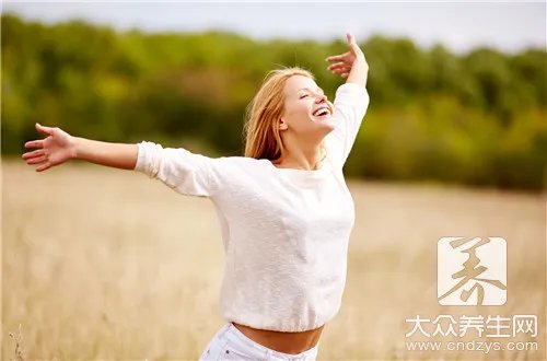 ab型血人的性格特征