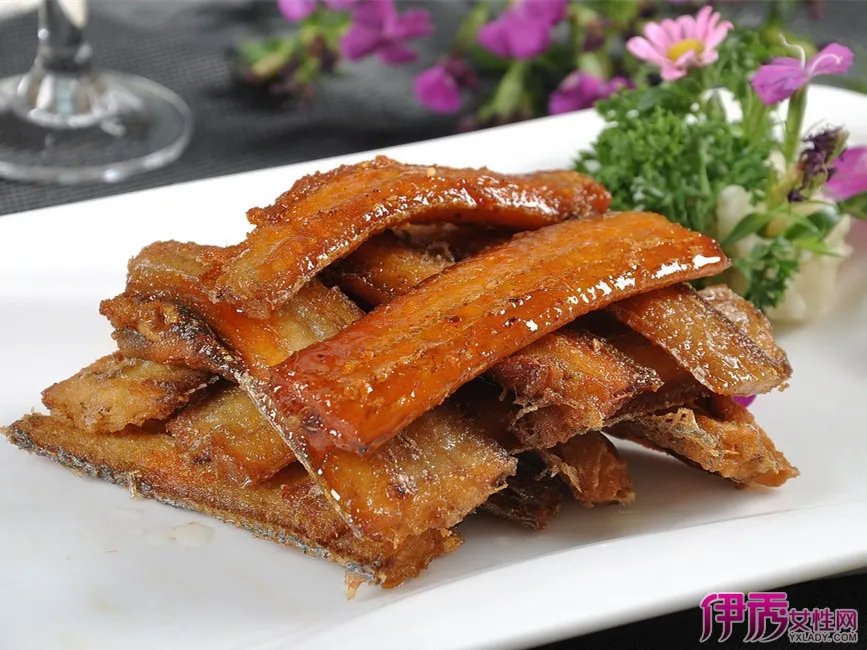 正宗的炸带鱼家常做法，如何做出好吃的炸带鱼