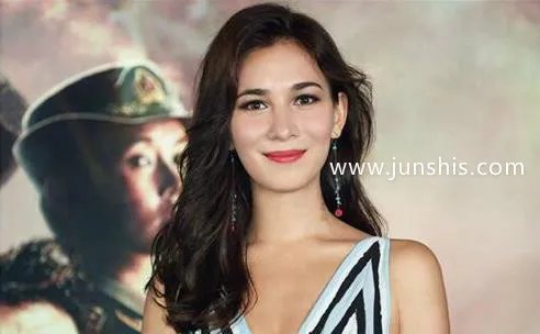 卢靖姗是几国混血吗：卢靖姗的爸爸是哪个国家的