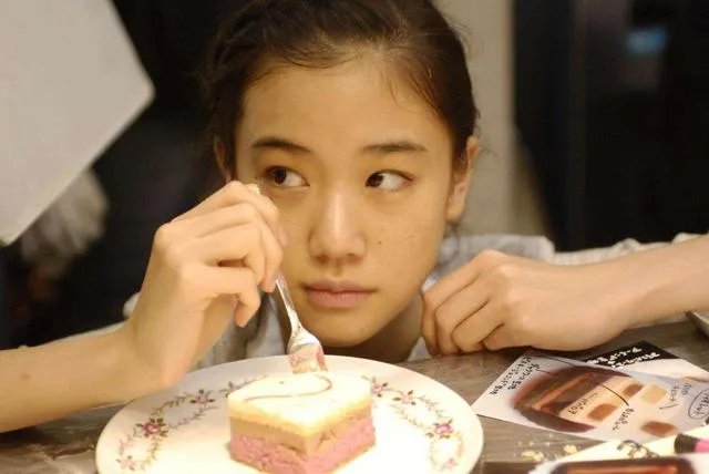 你私藏了哪些美食类电脑壁纸愿意分享？