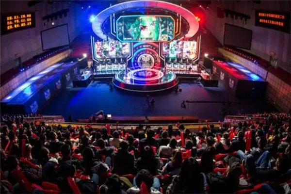 英雄联盟十大震撼歌曲：平地而起，再次创造辉煌