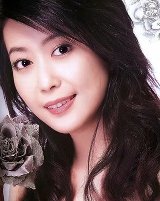 孟庭苇最漂亮的照片欣赏 45岁孟庭苇晒儿子近照