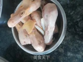 麻辣鸭头
