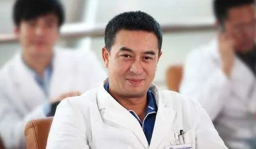 张嘉译主演的电视剧有哪些？