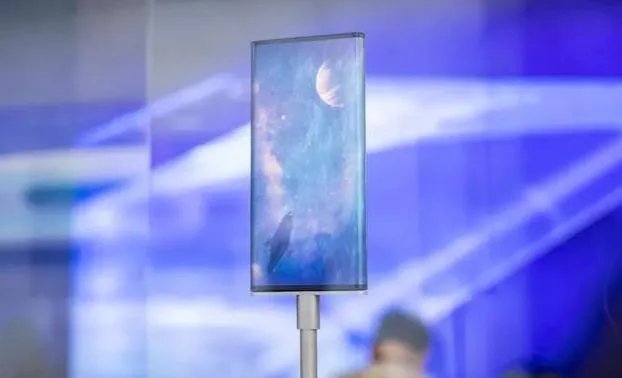 小米概念机预约人数突破10万，这配置值得入手吗？