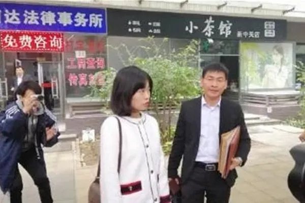 ���Ϊʲô�����ӽ��ԭ�� ���뵽�Գ��ŵ���