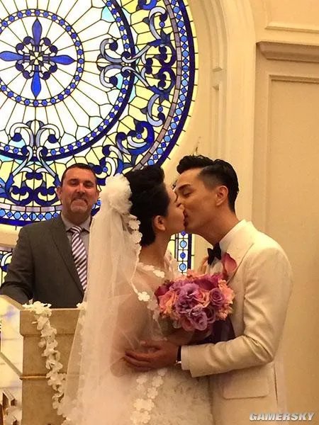 戚薇李承铉美国完婚 帅气欧巴成中国女婿