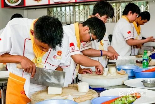 厨师培训班学费多少