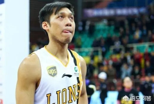 比赛还剩1分钟，林志杰下场，阿不都沙拉木鼓掌欢送，你怎么看？