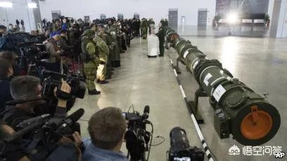 普京宣布俄罗斯暂停《中导条约》以回应美国，对此你怎么看？