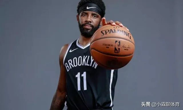 欧文最近表现尴尬，不管是篮网还是绿军都好像在论证欧文是不是一个合格的领袖，他是吗？