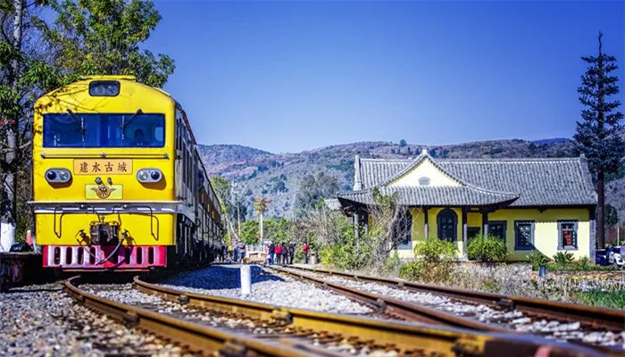 火车站几点售票 火车站一般几点售票