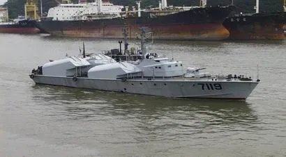 021型导弹艇的简介