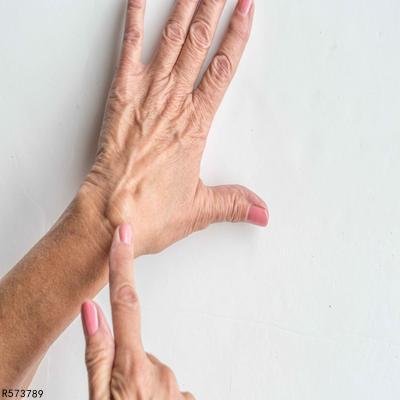 腱鞘炎的症状有哪些 简述腱鞘炎的四个症状