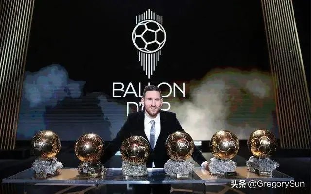 为什么最近所有的投票梅西排名都在C罗前面？