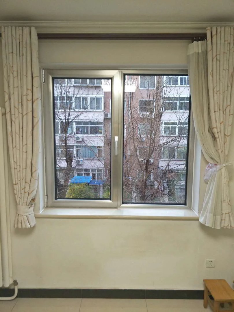 中空玻璃和夹胶玻璃的区别是什么???