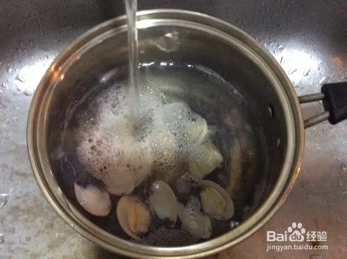 白蛤蒸蛋的做法