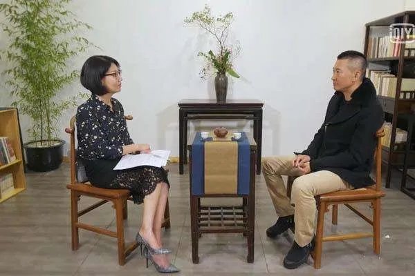 戳穿杨幂轧戏、怼万茜假佛系，她怎么还好好的？