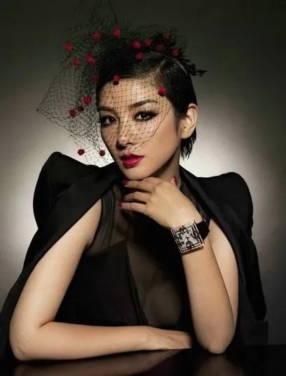 黄奕名誉权纠纷案胜诉，黄奕与黄毅清之间发生了哪些事？