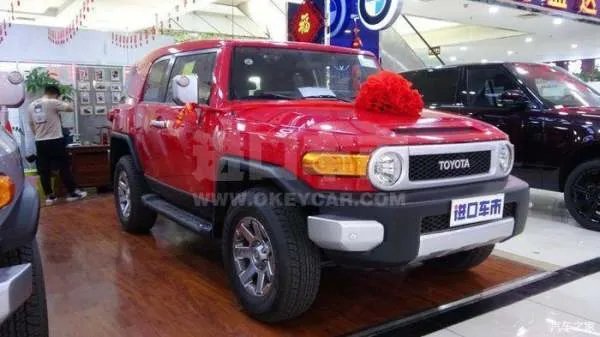 FJ酷路泽 你看它像大玩具 其实它是低调装酷