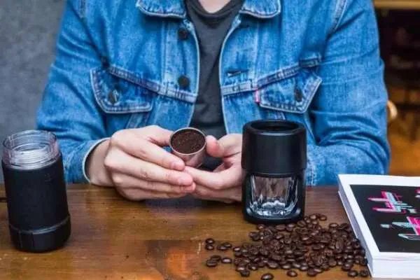 咖啡机怎么打奶泡