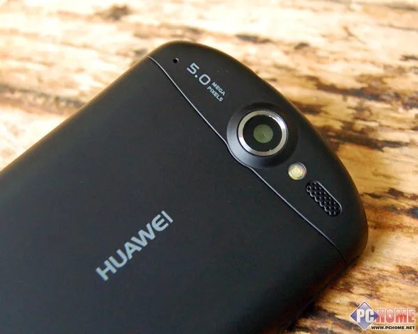 华为C8800评测 机身细节