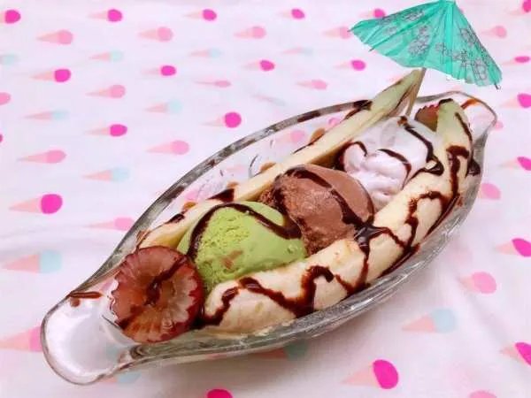 对于爆红的双黄蛋雪糕检验不合格一事，你怎么看？